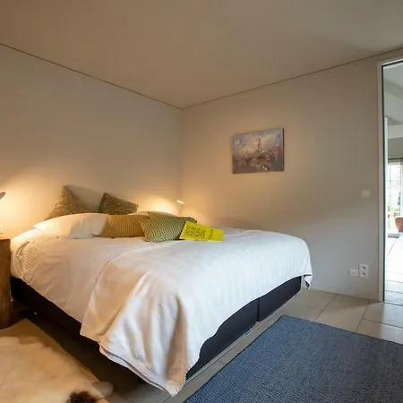 Les Avernas En Romantic Getaway *