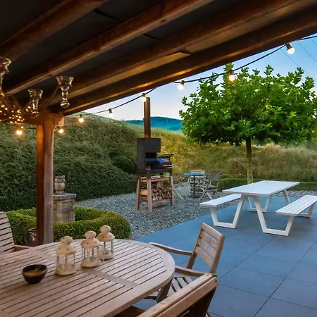 Les Avernas En Romantic Getaway Holiday home Lierneux