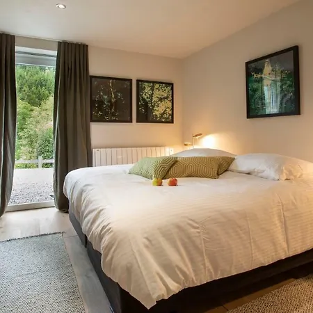 Les Avernas En Romantic Getaway Holiday home